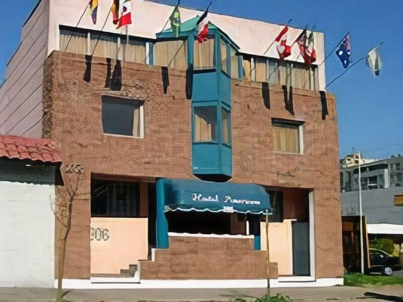 סנטיאגו Hostal Americano מראה חיצוני תמונה